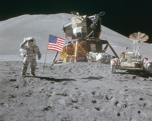 Apollo astronaut salutes - 15,